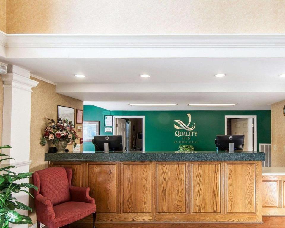 Quality Inn Oak Ridge Eksteriør bilde